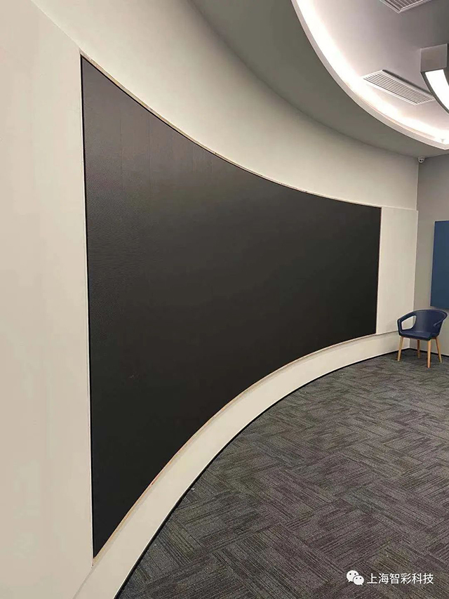 上海虹橋協和雙語學校史料館P2.5弧形高刷LED顯示屏 上海虹橋協和雙語學校史料館P2.5弧形高刷LED顯示屏